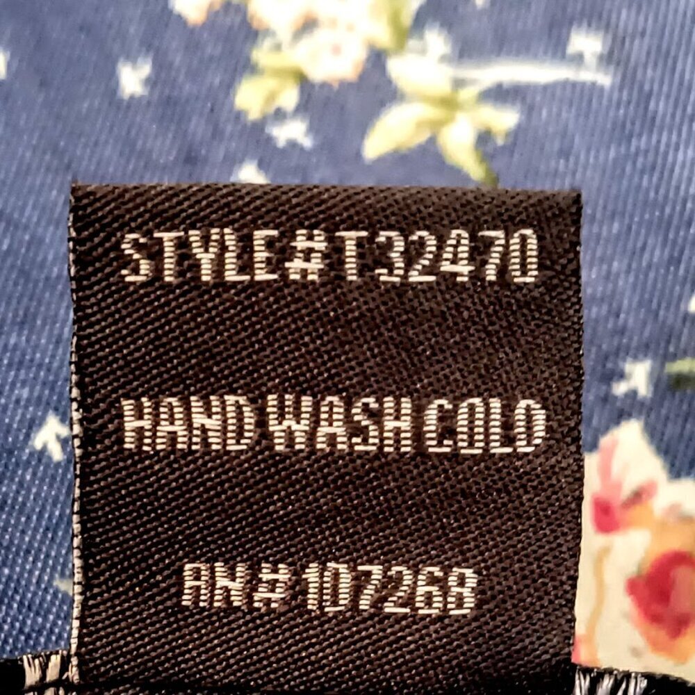 Gracia Blue Floral Peplum Top - Picture 6 of 6